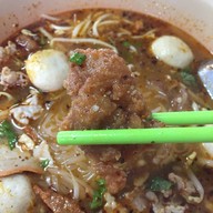 เมนูของร้าน ก๋วยเตี๊ยวเจ๊หมวย (เจ้าเก่า หลังกิมหยง)