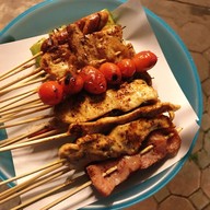 ปิ้งปิ้ง ย่างย่าง มะหล่า