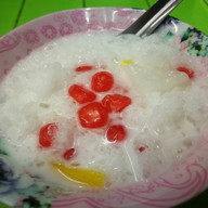 น้ำเต้าหู้เยาวราชภูเก็ต ตลาดโต้รุ่ง