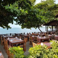 ครัวบ่อผุด