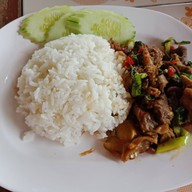 ก๋วยเตี๋ยวเรือต้นยางใหญ่เขาใหญ่