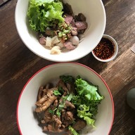 เมนูของร้าน โกโลบี่ .