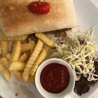 Munch Restaurant @ Citrus Sukhunvit 11 Hotel