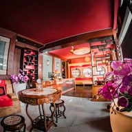หน้าร้าน Yin Yang The Original Massage and Spa โรงแรมแม่น้ำ