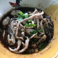 ก๋วยเตี๋ยวเรือขุนทอง