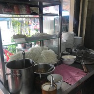 ก๋วยเตี๋ยวต้มยำชามใหญ่