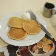 Little Home Bakery อาคารสาธรธานี 1