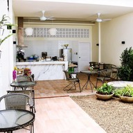 Shunli Hostel Phuket