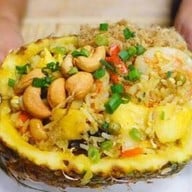 ร้านอาหาร ใบเงิน