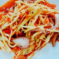 เมนูของร้าน ยำมะม่วง... ซิ่งสะเดิด