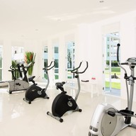 The Old Phuket Karon Beach Resort