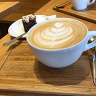 เมนูของร้าน Madal Cafe Ferenciek tere