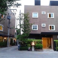 โพวาเรสซิเด็นซ์