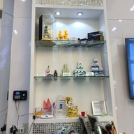 V Square Clinic อยุธยาซิตี้พาร์ค