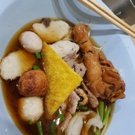 เมนูของร้าน ร้านก๋วยเตี๋ยวท่านอ๋อง สาขา2