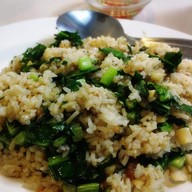 เมนูของร้าน ปู๊ตี่บะหมี่เกี๊ยวกุ้ง MRT สามย่าน