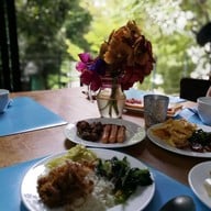 เมนูของร้าน Villa Moreeda Restuarant