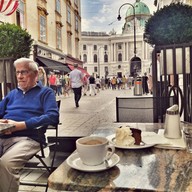 บรรยากาศ Demel (K.u.K. Hofzuckerbäcker Demel)