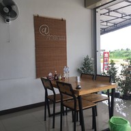 บรรยากาศ อาหารเหนือ ลำละกอน