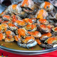 อ้อย&ปิ๋ว (กั้ง หอย ปูดอง เยาวราช)