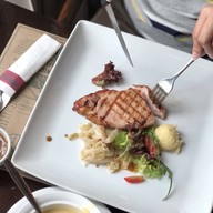 เมนูของร้าน Midwinter Green