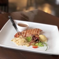 เมนูของร้าน Midwinter Green