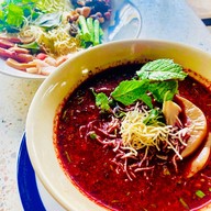 เมนูของร้าน ลาบครัวสายรุ้ง  แสงดาว