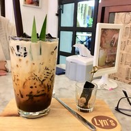 เมนูของร้าน Lyn’s The Shanghai Cafe'