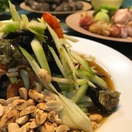 ส้มตำแซ่บ ข้างโกอ้วน