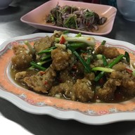 เสริฐ ข้าวต้ม