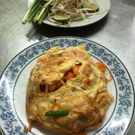 เมนูของร้าน ลุงภา ผัดไทย เจ้าเก่า สำราญราษฏร์ ถนนมหาไชย