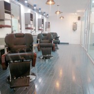 Your​time​ Barbershop​ &​ Cafe​ house​