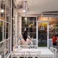 บรรยากาศ Floor Coffee 2 วชิรา