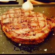 เมนูของร้าน Volti Restaurant And Bar โรงแรมแชงกรีลา