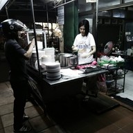 แชมป์ราดหน้า ห้วยขวาง