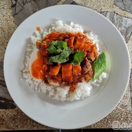 เมนูของร้าน เจ๊แอ๊ดข้าวหมูแดง หมูกรอบ