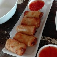 เมนูของร้าน ก๋วยเตี๋ยวหมูตำลึง นายเอก ร่มเกล้า