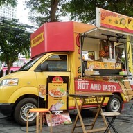 บรรยากาศ Shawarma Truck