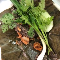 เมนูของร้าน น้ำเงี้ยว ป้าสุข