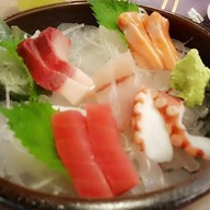 FUMi JAPANESE CUISINE เดอะ พรอมานาด