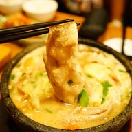 เมนูของร้าน Tonkotsu Kazan Ramen สีลม สุรวงศ์