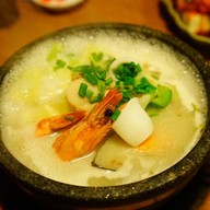 เมนูของร้าน Tonkotsu Kazan Ramen สีลม สุรวงศ์