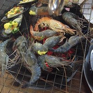 ลำ ฮิม กว๊าน บุฟเฟ่ต์หมูกระทะ ซีฟู๊ด & จิ้มจุ่ม