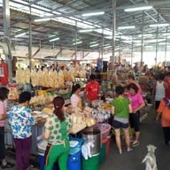 ตลาดกันเอง