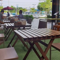 บรรยากาศ โจ๊กข้าวหอมนิล เชฟแมว ตลาดอยู่สะอาด