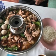 เมนูของร้าน ก๋วยเตี๋ยวรสเด็ด ในเมือง