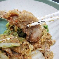 เมนูของร้าน ข้าวหน้าไก่เมาเวอริค(เฮียอ้วน) รามคำแหง 3/1