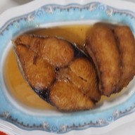เมนูของร้าน ครัวเจ๊แมว ปากน้ำปราณ