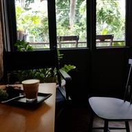 บรรยากาศ Iron32 Hotel Bar and Bistro