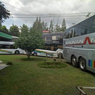 ไก่ย่างสวนแสงสว่างใกล้ปราสาทหินพนมรุ้ง